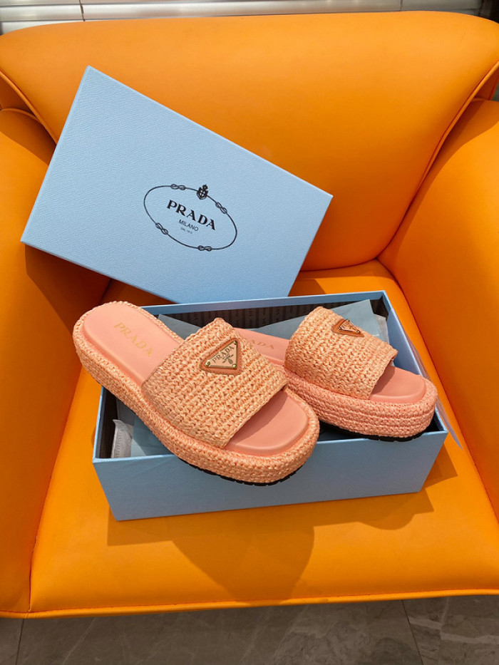 PRADA SLIDE