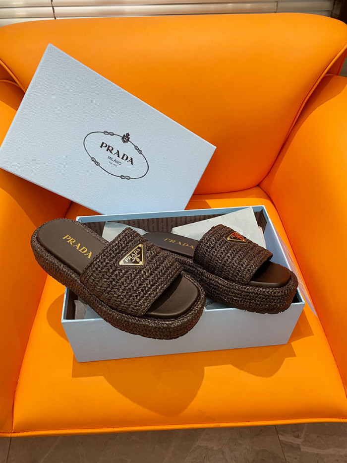 PRADA SLIDE