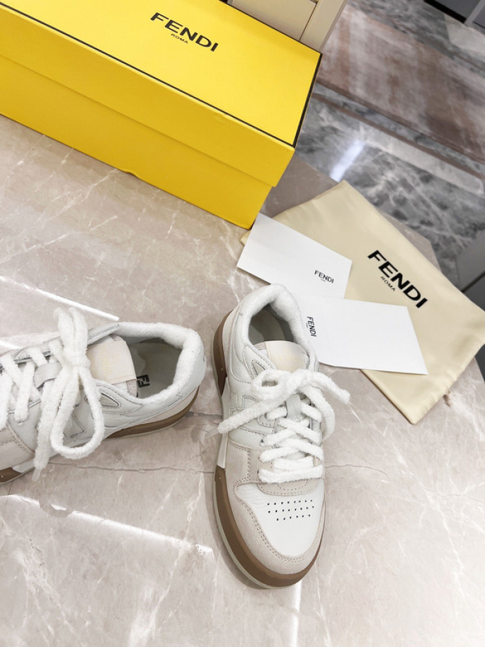 FENDI SNEAKERS