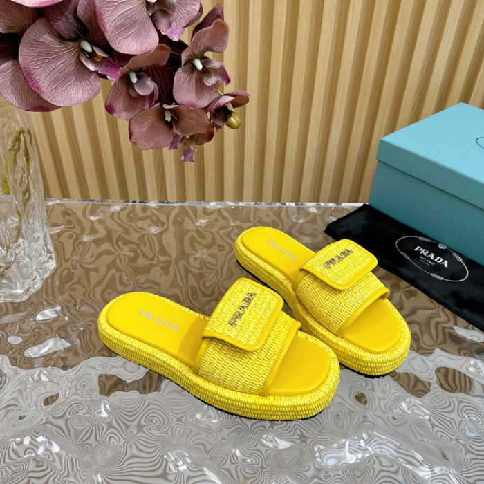 PRADA SLIDE