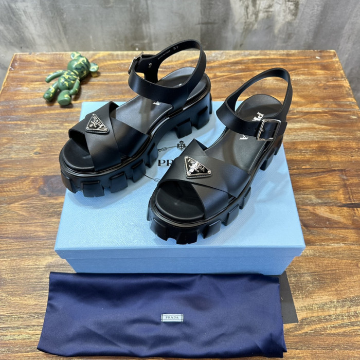 PRADA SLIDE