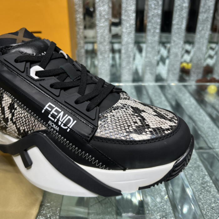 FENDI SNEAKERS