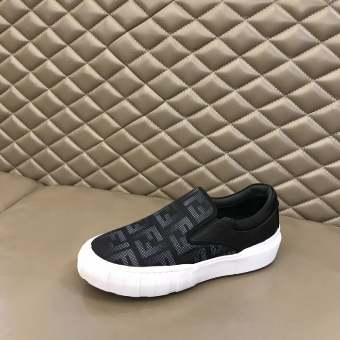 FENDI SNEAKERS