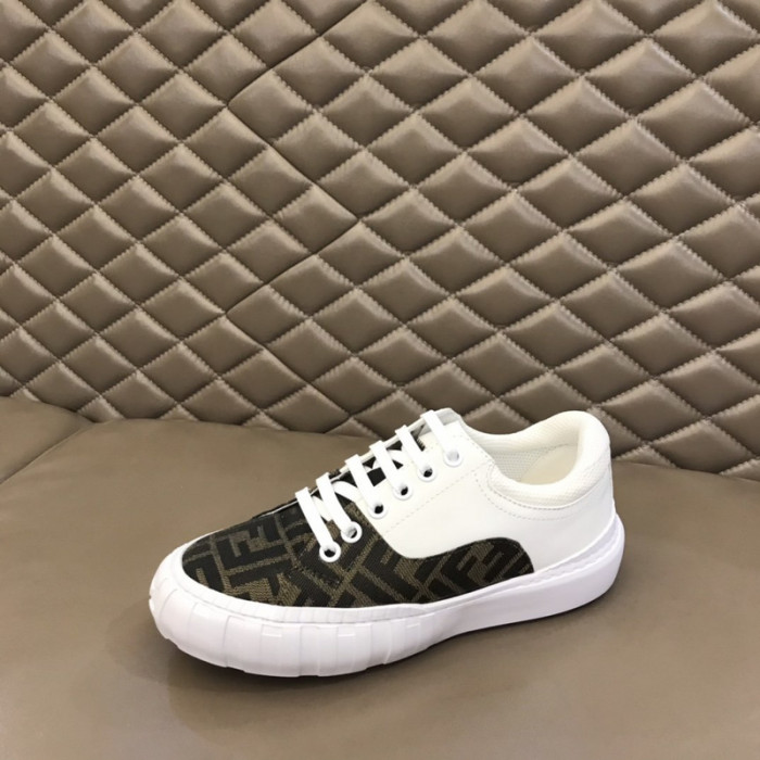 FENDI SNEAKERS