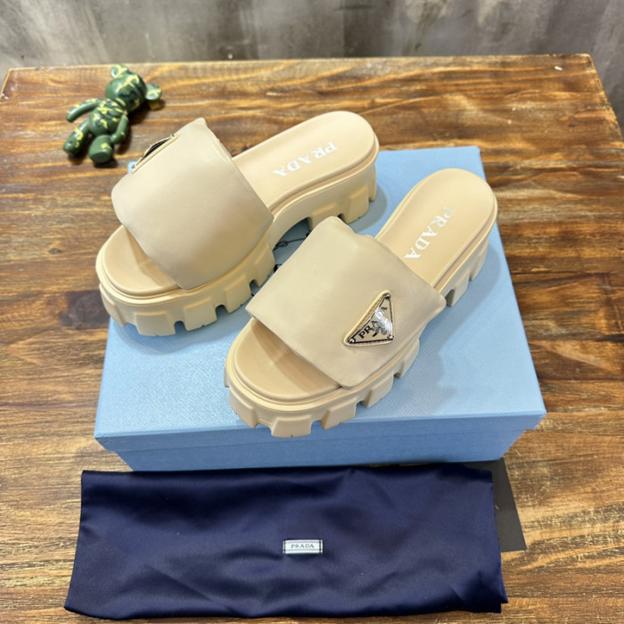 PRADA SLIDE