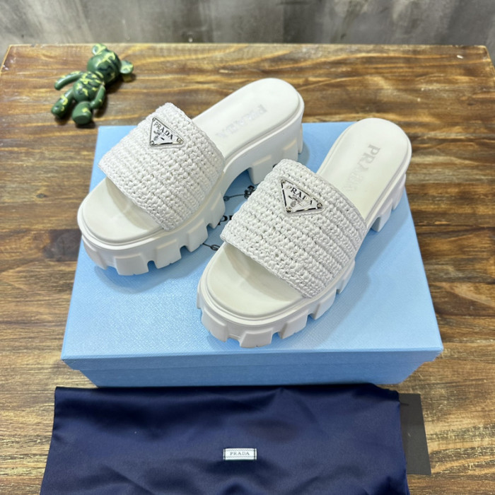 PRADA SLIDE
