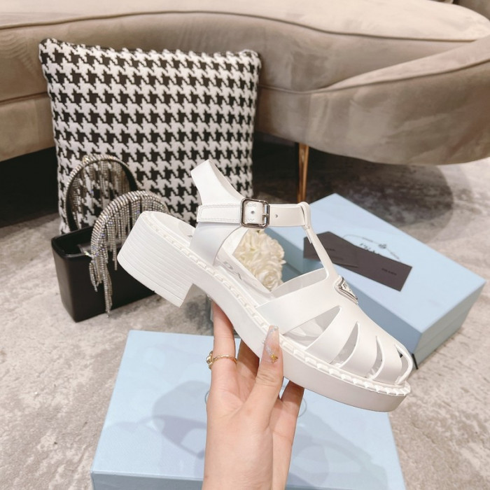 PRADA SLIDE
