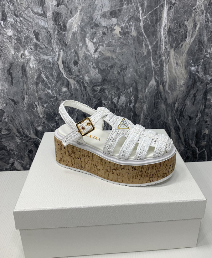 PRADA SLIDE
