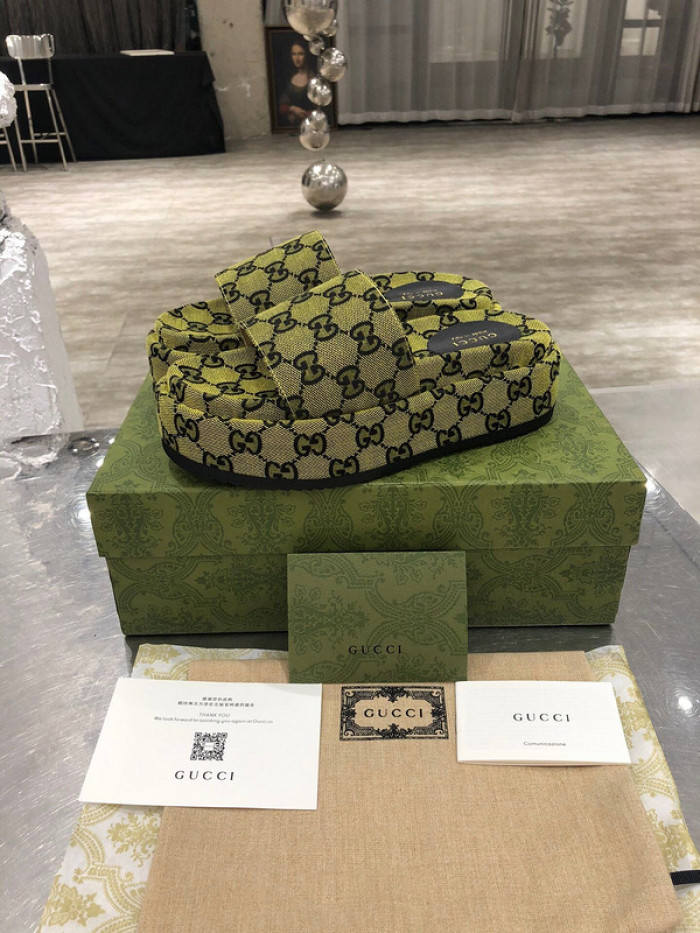 GCI GG Slide Sandal