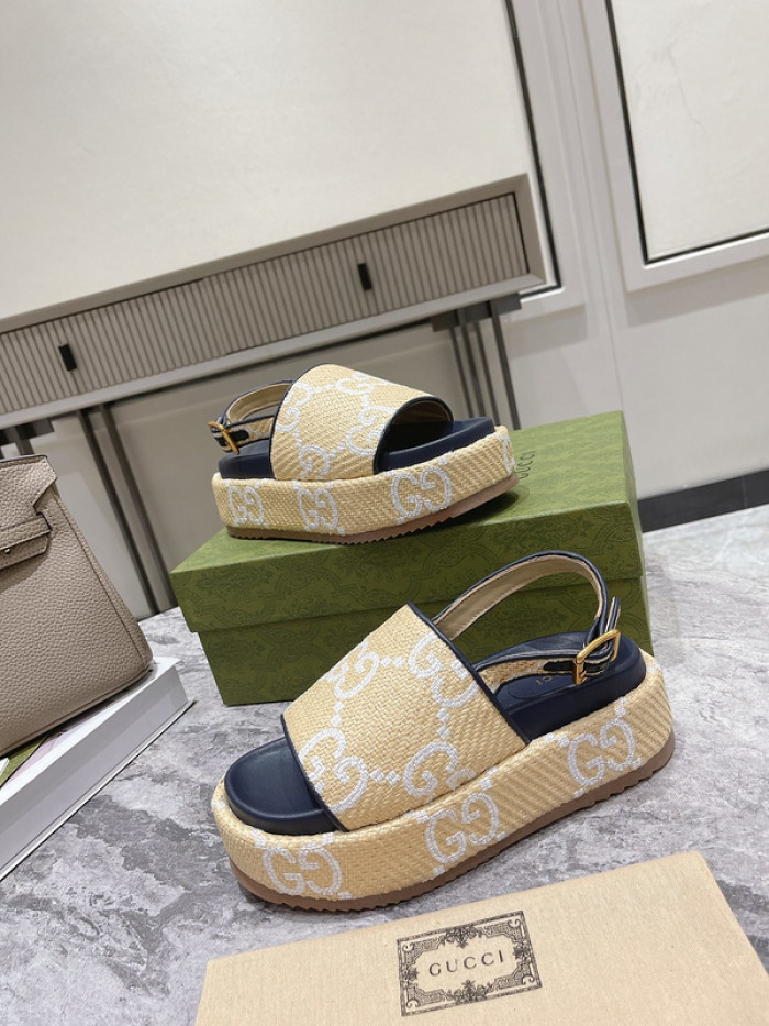 GCI GG Slide Sandal