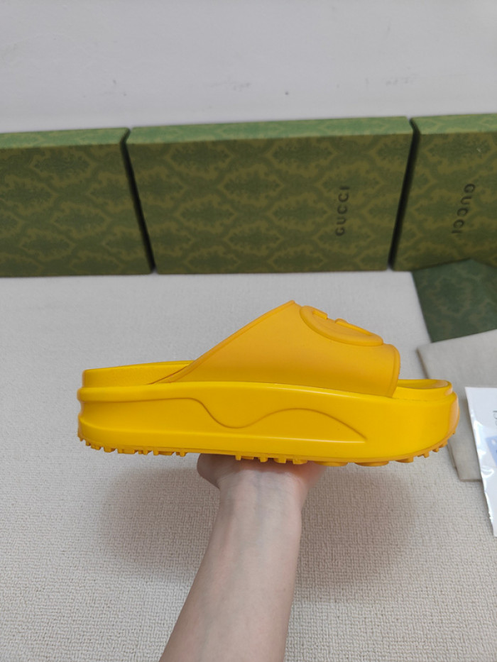 GCI GG Slide Sandal