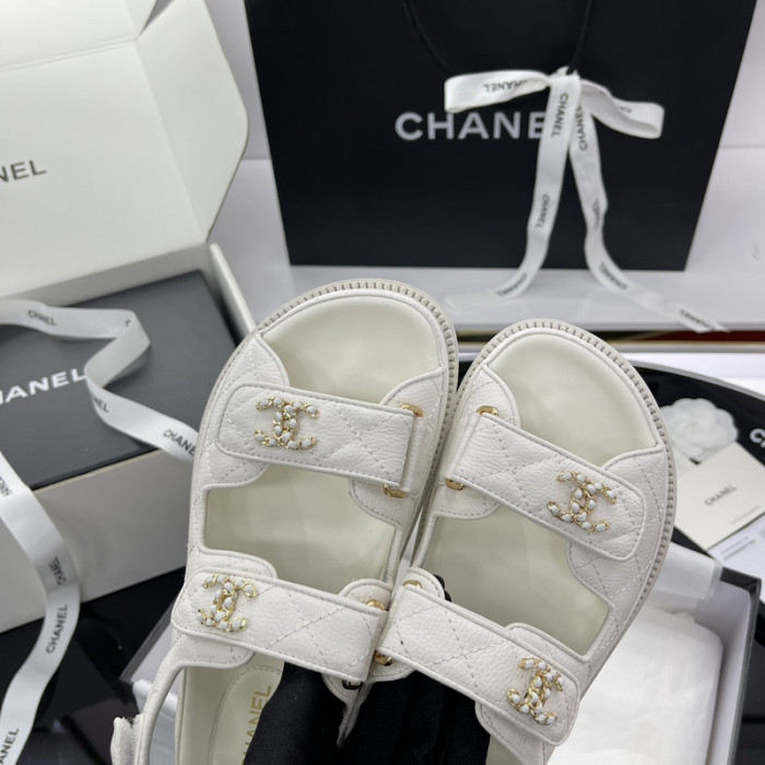 CN Slide Sandal