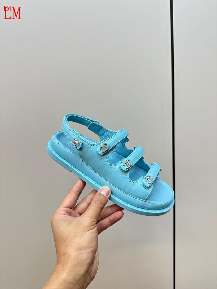 CN Slide Sandal