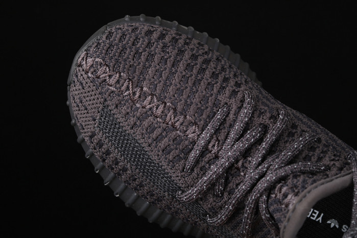 KIDS YEEZY SHOES