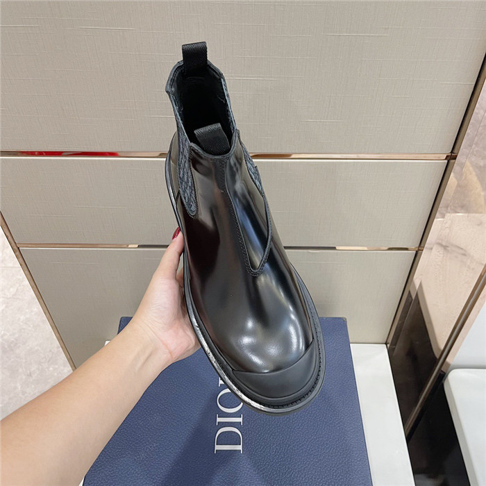 DOR BOOT