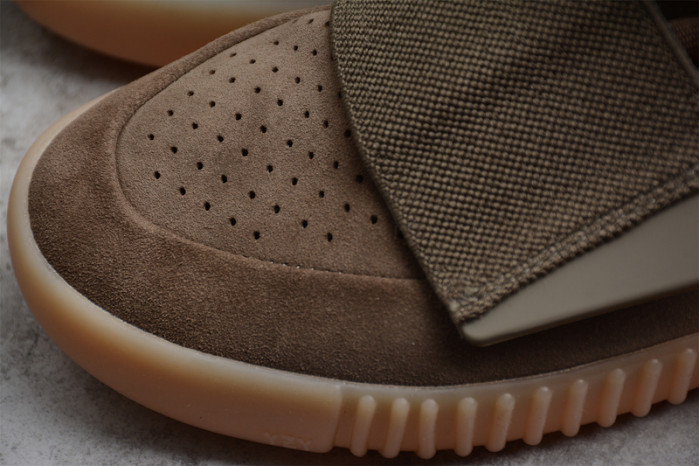 ADIDAS YEEZY BOOST 750