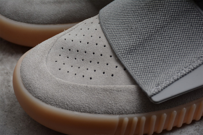 ADIDAS YEEZY BOOST 750