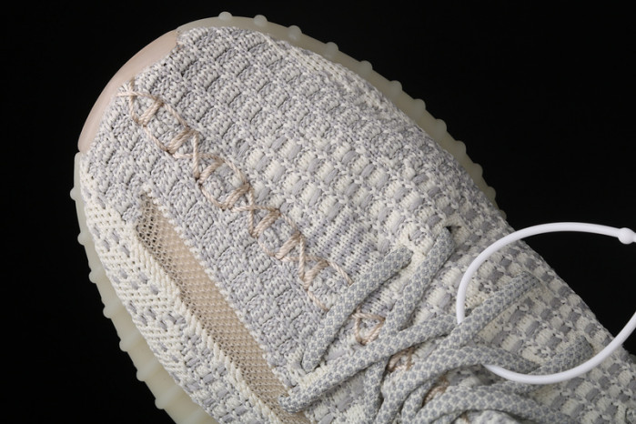 KIDS YEEZY SHOES