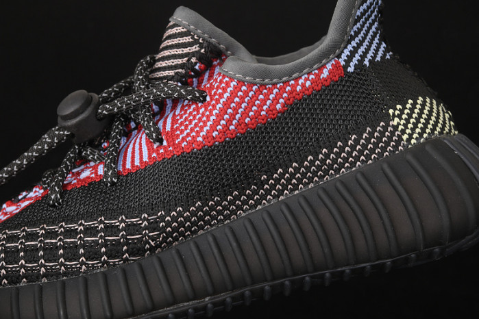 KIDS YEEZY SHOES