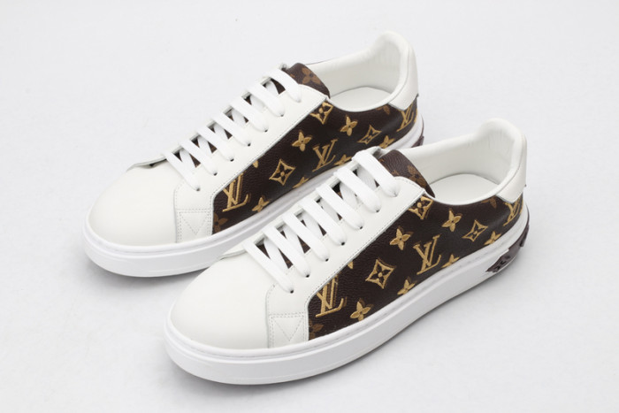 LUSV SNEAKERS
