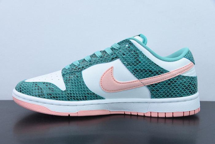 Nike Dunk Low Snakeskin DR8577-300