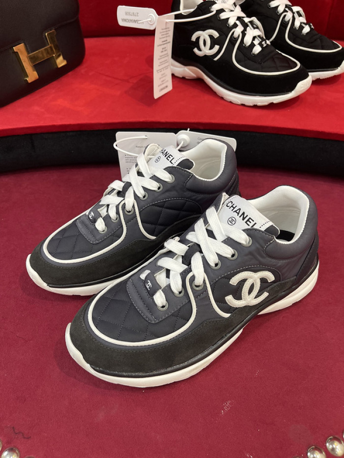 CHNL Sneaker