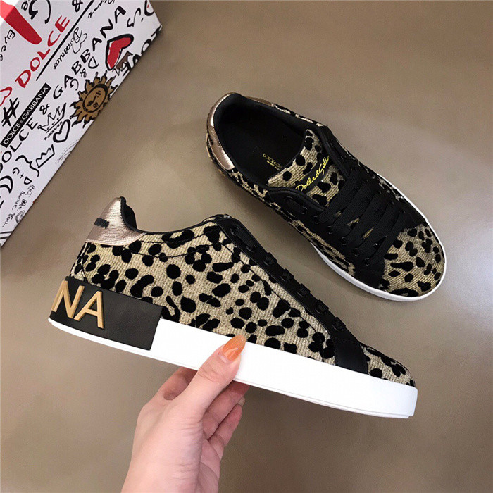 DG SNEAKER