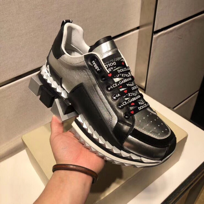 DG SNEAKER