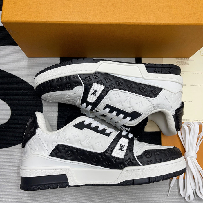 LUSV SNEAKERS