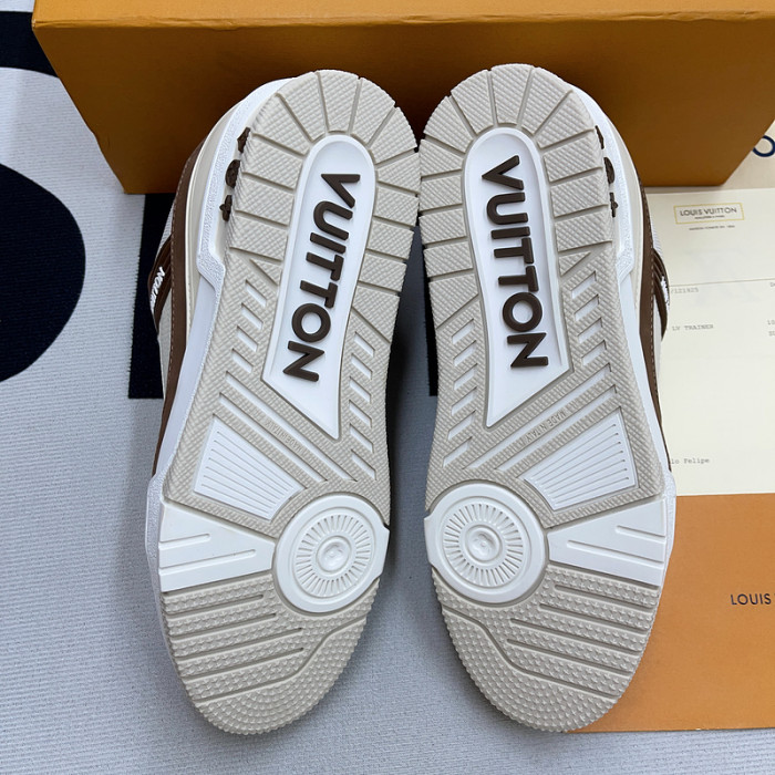 LUSV SNEAKERS