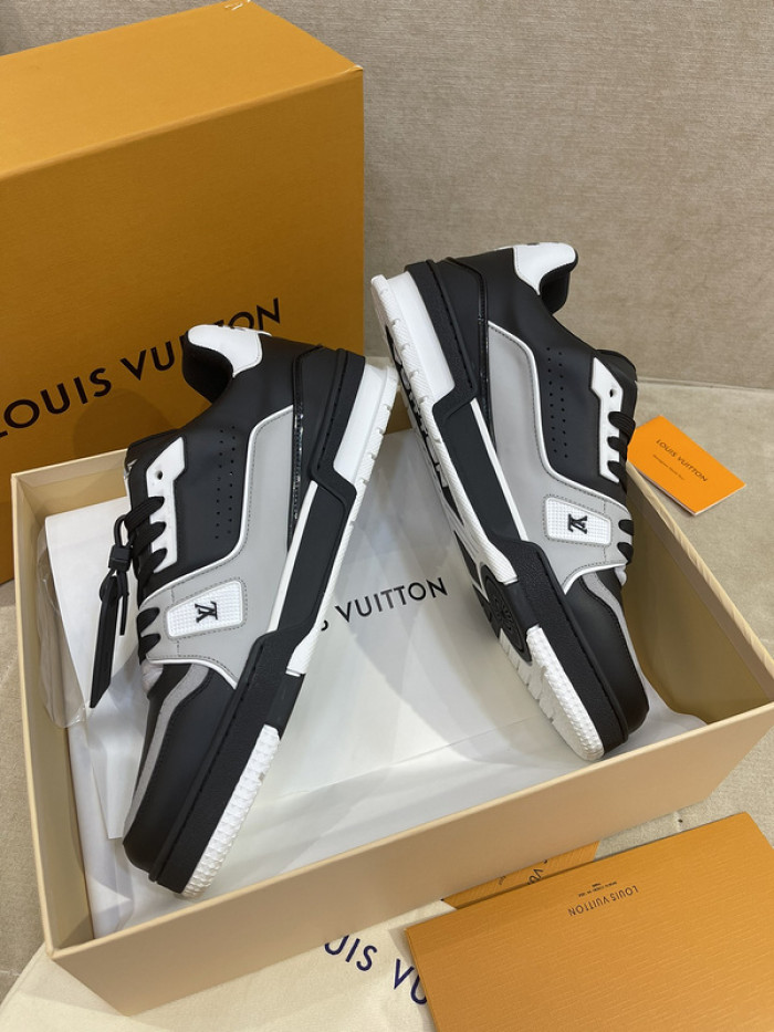 LUSV SNEAKERS