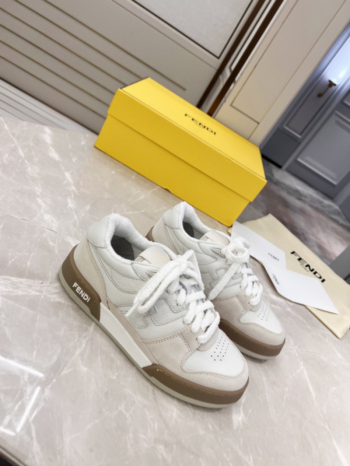 FENDI SNEAKERS