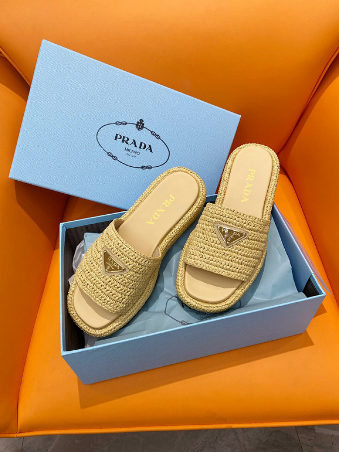 PRADA SLIDE