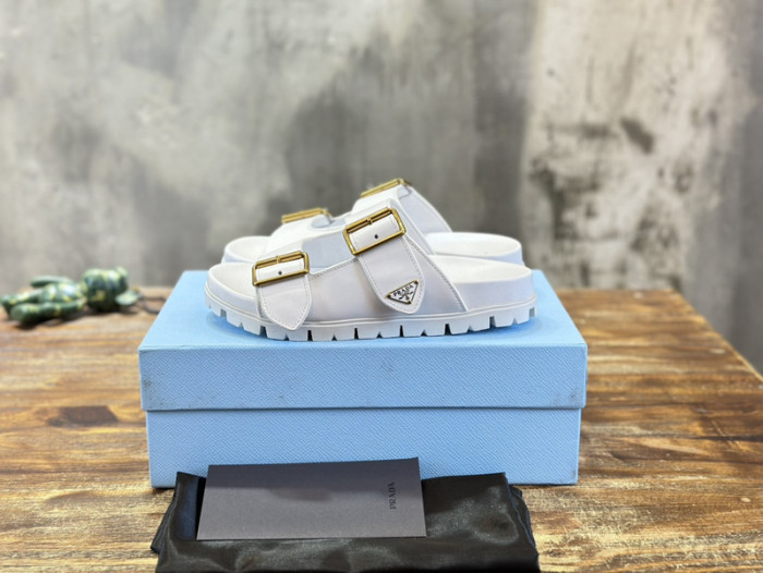 PRADA SLIDE