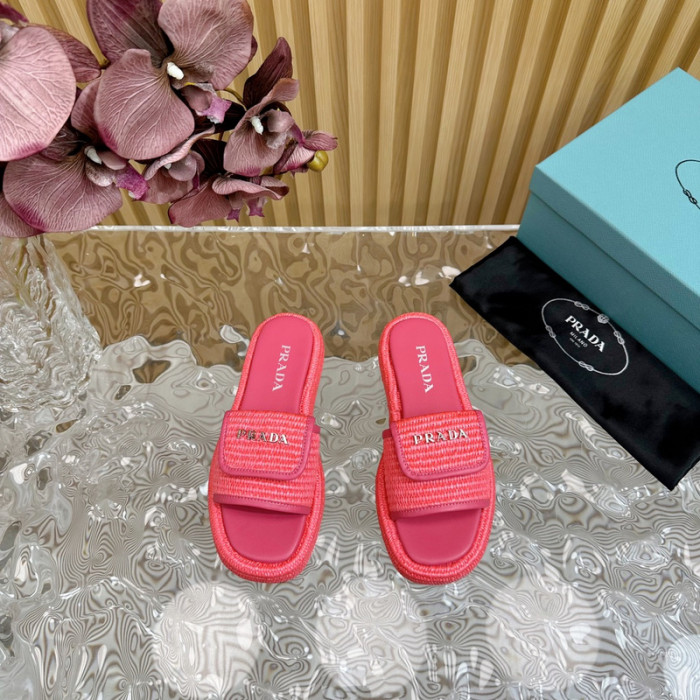 PRADA SLIDE