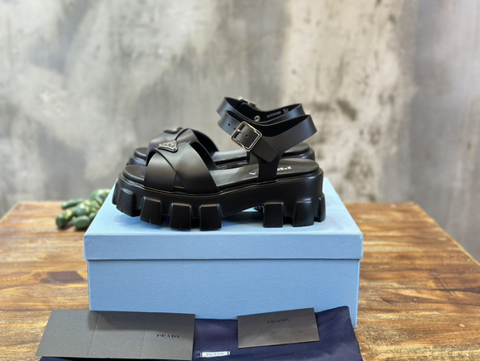 PRADA SLIDE