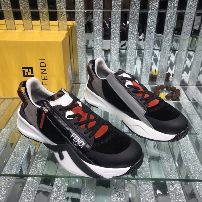 FENDI SNEAKERS