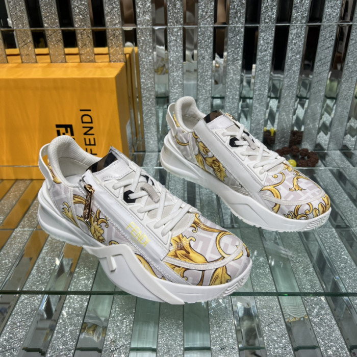 FENDI SNEAKERS