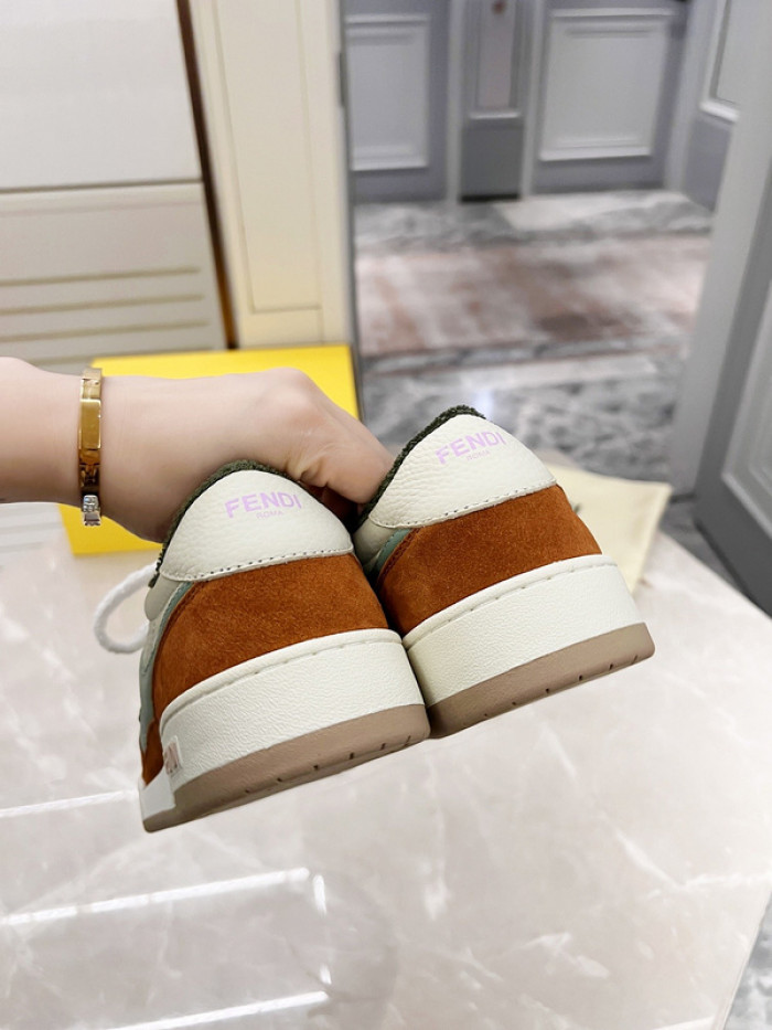 FENDI SNEAKERS