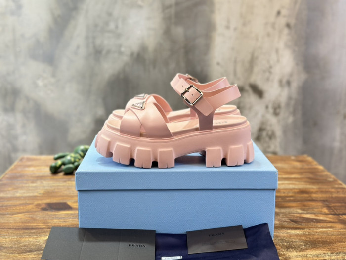 PRADA SLIDE
