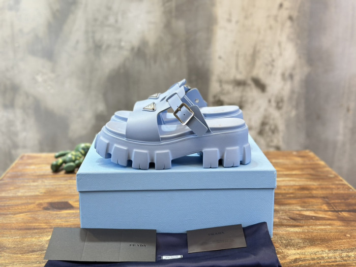 PRADA SLIDE