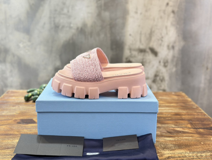 PRADA SLIDE