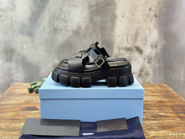PRADA SLIDE