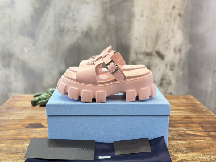 PRADA SLIDE