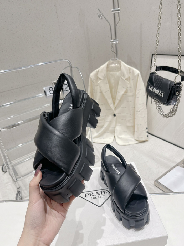 PRADA SLIDE