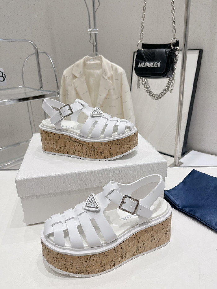 PRADA SLIDE
