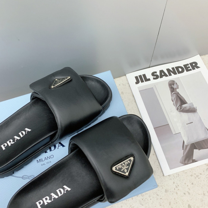 PRADA SLIDE