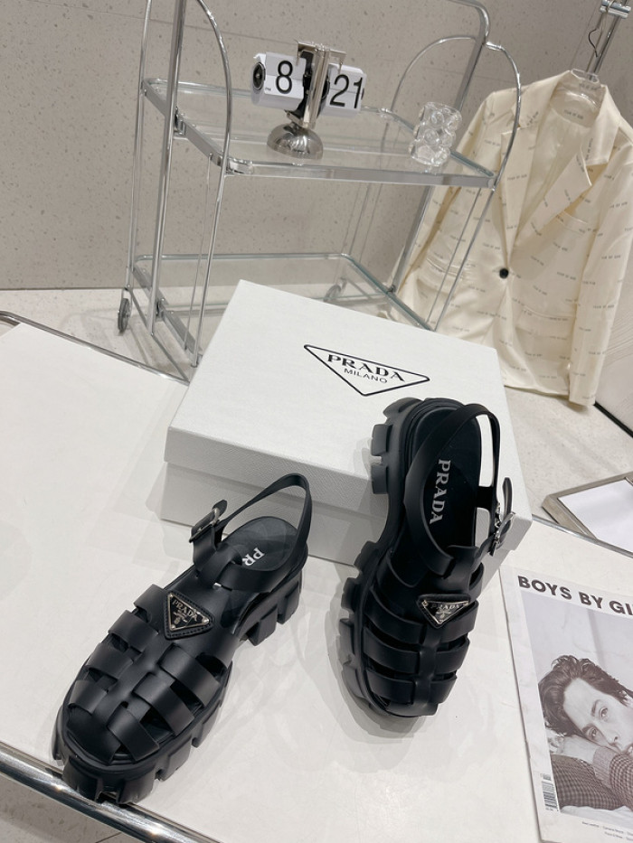 PRADA SLIDE