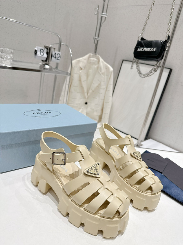 PRADA SLIDE