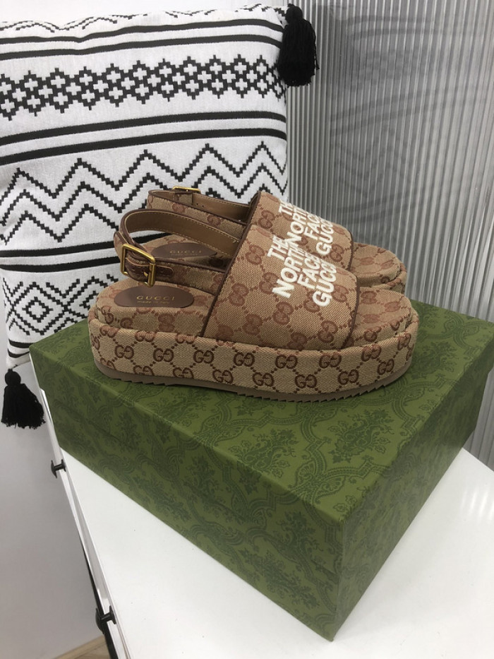 GCI GG Slide Sandal